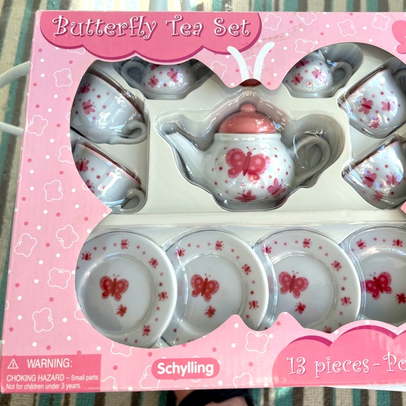 Schylling Other - Brand new with tags 13 piece Schylling Butterfly Tea Set